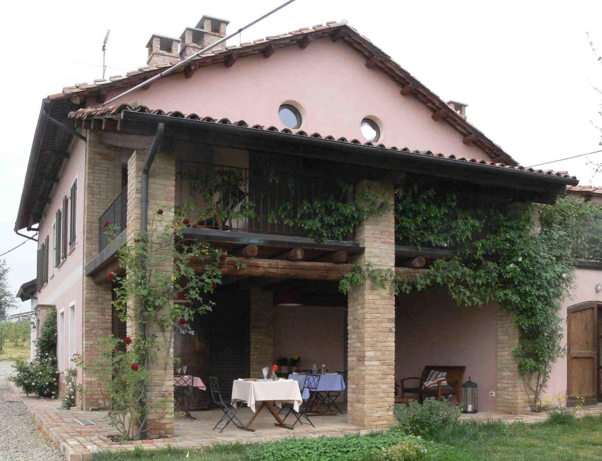 Гостьовий будинок Casa Isabella Vaglio Serra Екстер'єр фото